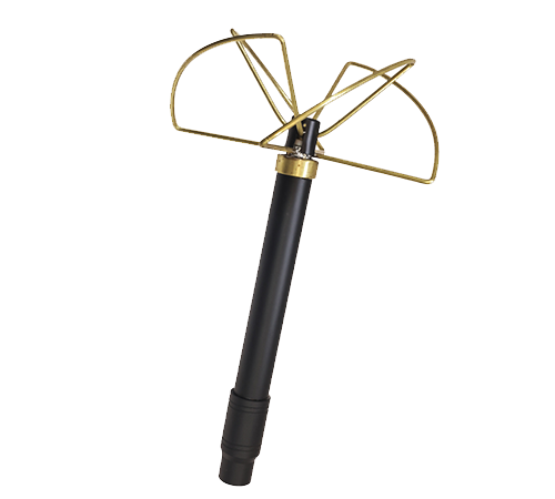 Circularly polarized clover RF antenna product example